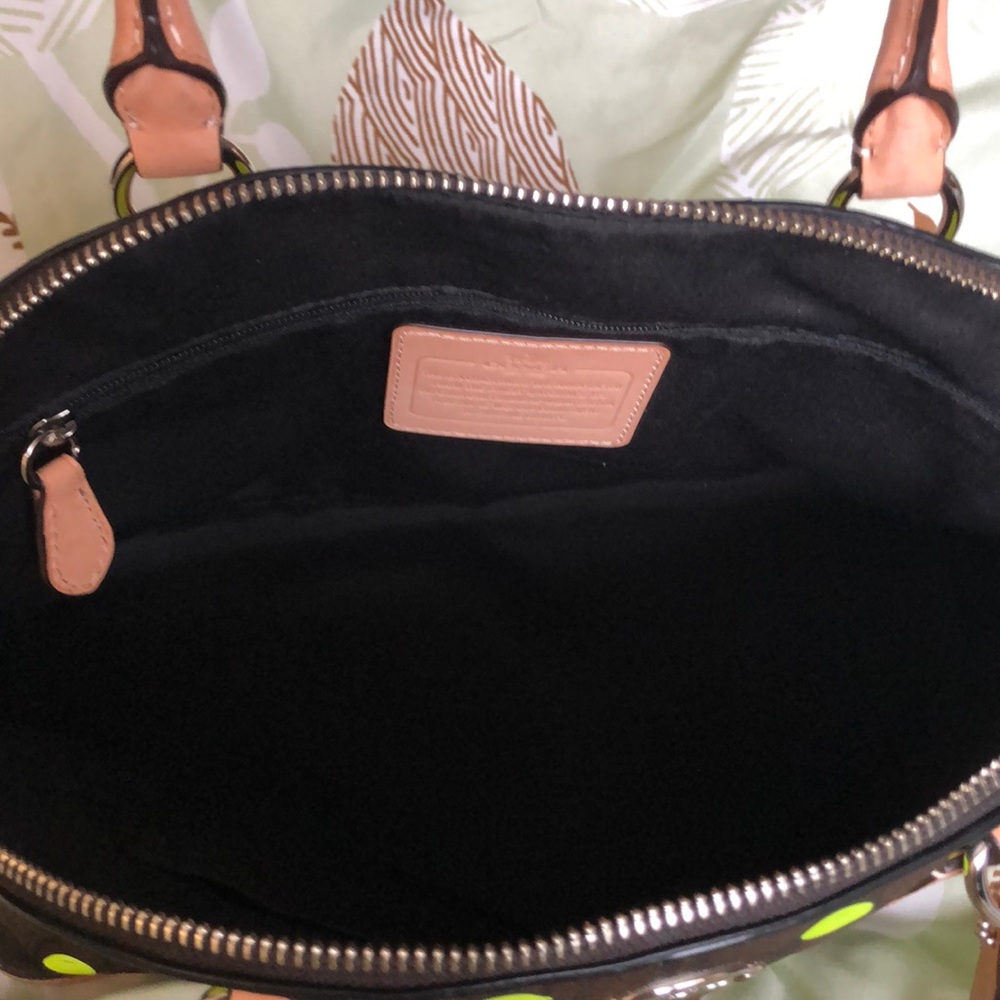 Pre-owned Coach Satchel  Handbag - Picture 6 of 8